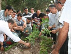 Vefat Eden Şehitkamil Milli Eğitim Müdürü Çam, Dualarla Uğurlandı
