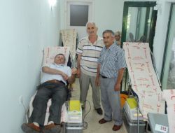 Huzur Derneği, Kan Bağışı Kampanyalarını Sürdürüyor