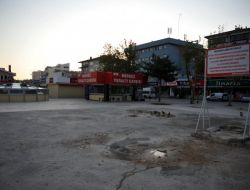 Belediye Yıktığı Dükkanı Mahkeme Kararıyla Yeniden Yapacak