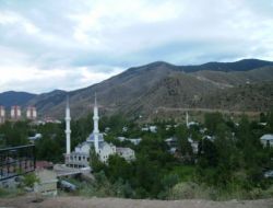Ahmed Ziyaüddin Gümüşhanevi Külliyesi Camii İbadete Açılıyor