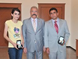 Vali Cerrah Sınav Birincilerini Kabul Etti