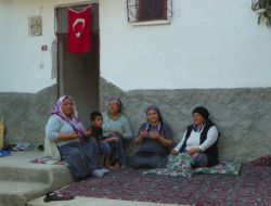 Kıdimder, Şehitler İçin Hatim İndirdi!