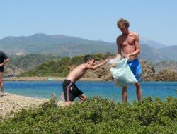 Çevreciler, Koylarda Temizlik Seferberliği Başlattı