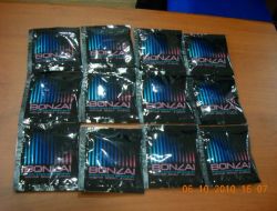 Havlu Arası Uyuşturucu Havalimanına Takıldı