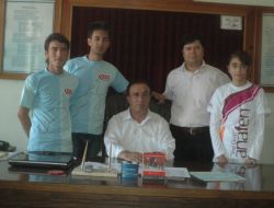 Çağlayan Fem'in Öğrencileri İlçe Milli Eğitim Müdürü Uludağ'ı Ziyaret Etti