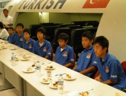 Japon Depremzede Yetimler, Thy Uçuş Simülatörüne Bindi