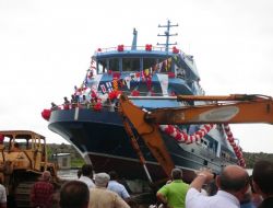 Yüzen Lokanta Denize İndirildi