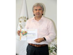 Akhisar Belediyesi'nden 2 Bin 500 Aileye Ramazan Kuponu