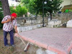 Türbelerde Ramazan Temizliği