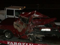 Demir Yığınına Dönen Otomobilden Sağ Çıktılar