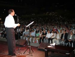 Başakşehirliler Ramazana Ahmet Özhan’la “merhaba” Dedi