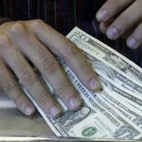 Dolar 1.45'in altında!!!