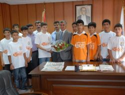 Başarılı Öğrenciler Başkan Büyükaslan’ı Ziyaret Etti