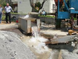 Güre’deki Dördüncü Kuyudan Bölgenin En Sıcak Suyu Çıktı