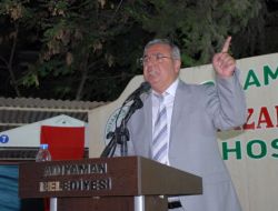 Metiner: Asker Siyasete Müdahale Edemez