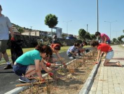 Dünya Gençleri Aliağa'da Çevre Ve Barış İçin Buluştu