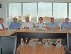 Ak Parti Milletvekilleri Antalya Stadyumu İçin Bir Araya Geldi