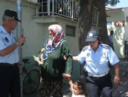 Edremit'te Dilenci Denetimleri Sıklaştırıldı