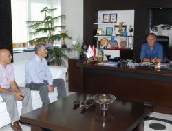 Muratpaşa Belediyesi’nden İşçilerine 125 Bin Liralık Ramazan Ödemesi