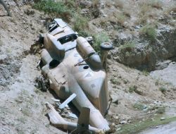 Afganistan’da Nato Helikopteri Düştü
