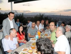 Başkan Genç, Gazetecilerle İftarda Buluştu