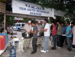 BİR KİŞİYE DE SİZ İFTAR AÇTIRIN