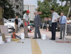 Engellilere 'Engelsiz' Kaldırımlar Yapılıyor