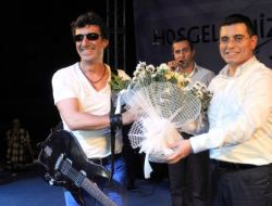 AYNA, KEPEZ’DE KONSER VERDİ