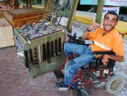 Manavgatlı Engelliler Belediyeden Tuvalet İstiyor