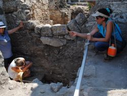 Side Antik Kenti'nde Yaz Dönemi Kazıları 15 Eylülde Sona Erecek