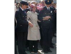 Hizan'da Şehit Olan Polis Törenle Uğurlandı