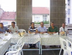 Sel Felaketinde Evi Yıkılanlara İftar Yemeği