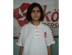 Uşak Körfez Dershaneleri Sbs Türkiye Birincisine Altın Taktı