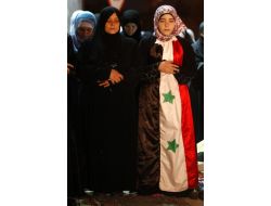 Lübnan Ve Ürdün’de Suriye Halkına Destek Gösterileri Düzenlendi