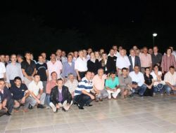 Beşikdüzü Belediyesi'nden Personeline İftar Yemeği