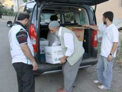 İhh, Yardım Paketlerinin Dağıtımına Başladı