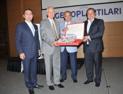 Yırcalı: Uluslararası Toplantılarda Türkiye'den Sitayişle Bahsediliyor