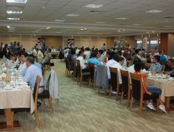 Estaş, İş Ortaklarıyla İftarda Biraraya Geldi