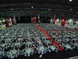 Toplu İftar Yemeğinin Parası Somali’ye Gönderilecek