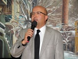 Afyonkarahisar Belediyesi, 60 Yıllık Boruları Değiştiriyor