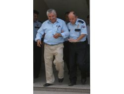 KAÇAK SİGARALARLA YAKALANDI