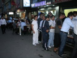 Kozlu Yeni Çarşı Esnafı, Vatandaşları İftarda Buluşturdu