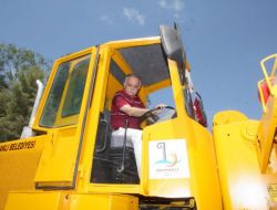 Bayraklı Belediyesi, Araç Tamiriyle 1,5 Milyon Lira Tasarruf Sağladı