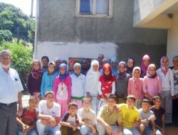 Köy Çocukları Kapı Kapı Dolaşıp Somali İçin Yardım Topladı