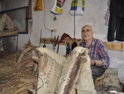 Pazarcık’ta Son Semerci Ustası Çırak Bulamamaktan Dertli