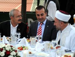 Kılıçdaroğlu, Beşiktaş Belediyesi’nin İftarına Katıldı