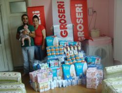 Groseri Yılın Annesini Ödüllendirdi