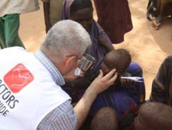 Doktor Vekiller Yardıma Gittikleri Kenya’dan Döndü