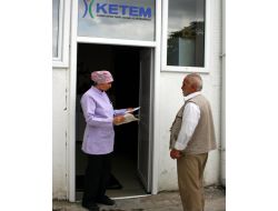 Tiryakiler, Ramazan'da Sigara Bırakma Merkezlerine Akın Etti