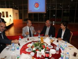 Vali Harput: İnsanlar Bu Ayda Yardımlaşmayı, Paylaşmayı Ve Sevmeyi Öğreniyor